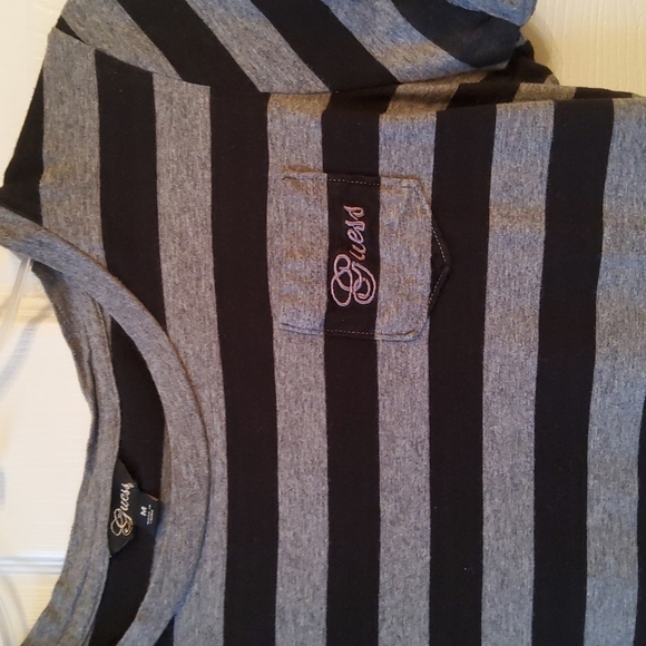 Guess, medium, black and Grey stripes - Picture 2 of 7